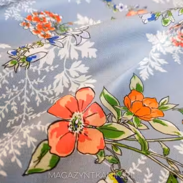 Syntetyczna tkanina drukowana, głęboki błękit, szarość, motyw w kwiaty i białe gałązki