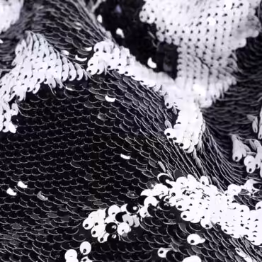 Cekinowy materiał cekiny dwustronne 3D: biel, czerń, płatki połysk