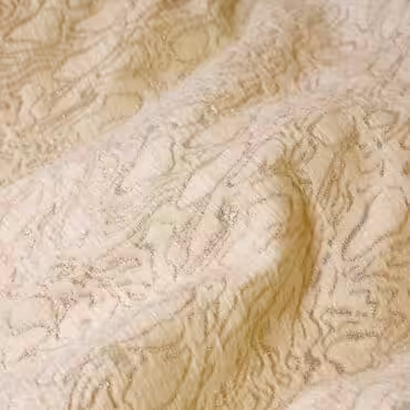Żakard strukturalny, motyw abstrakcyjny : kremowy ze złotą nitką