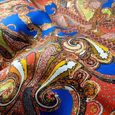 Jedwab kolorowy matowy na satynowym spodzie