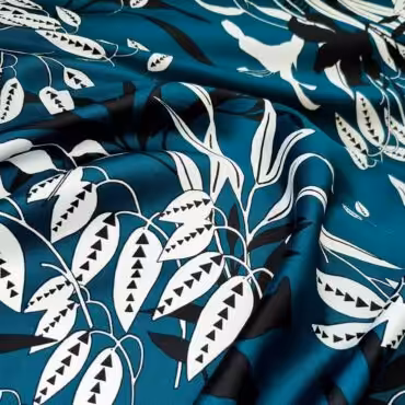 Tkanina syntetyczna premium motyw roślinny, ciemny morski, biel, czerń