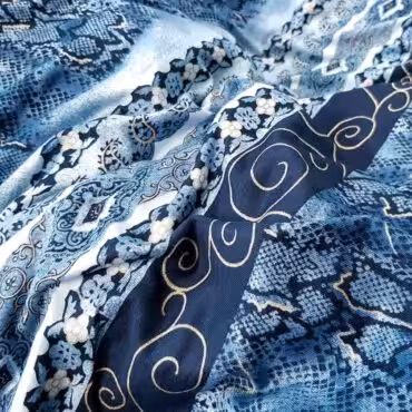 Wiskoza drukowana, panel 110 cm, dzianina, motyw zwierzęcy, niebieski