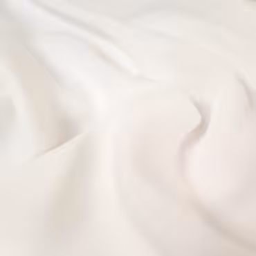 Krepa biała w odcieniu śmietankowym, wiskoza z poliestrem