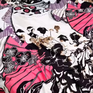 Dzianina drukowana, duże wzory, kwiaty, koła, biel, róż, czerń, fiolet