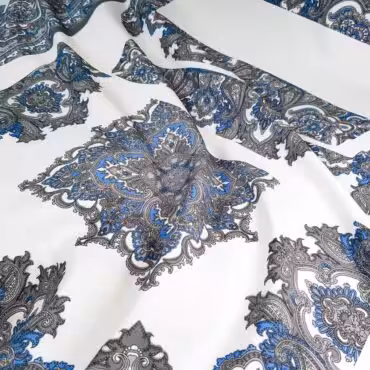 Syntetyczna tkanina panel 130 cm, ornament, biel, niebieski, szary