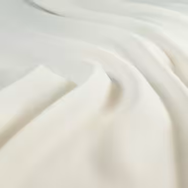 Tkanina syntetyczna gładka krepa śmietankowa biel, z elastanem