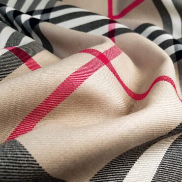 welna w krate typ burberry bezowa kostiumowaB