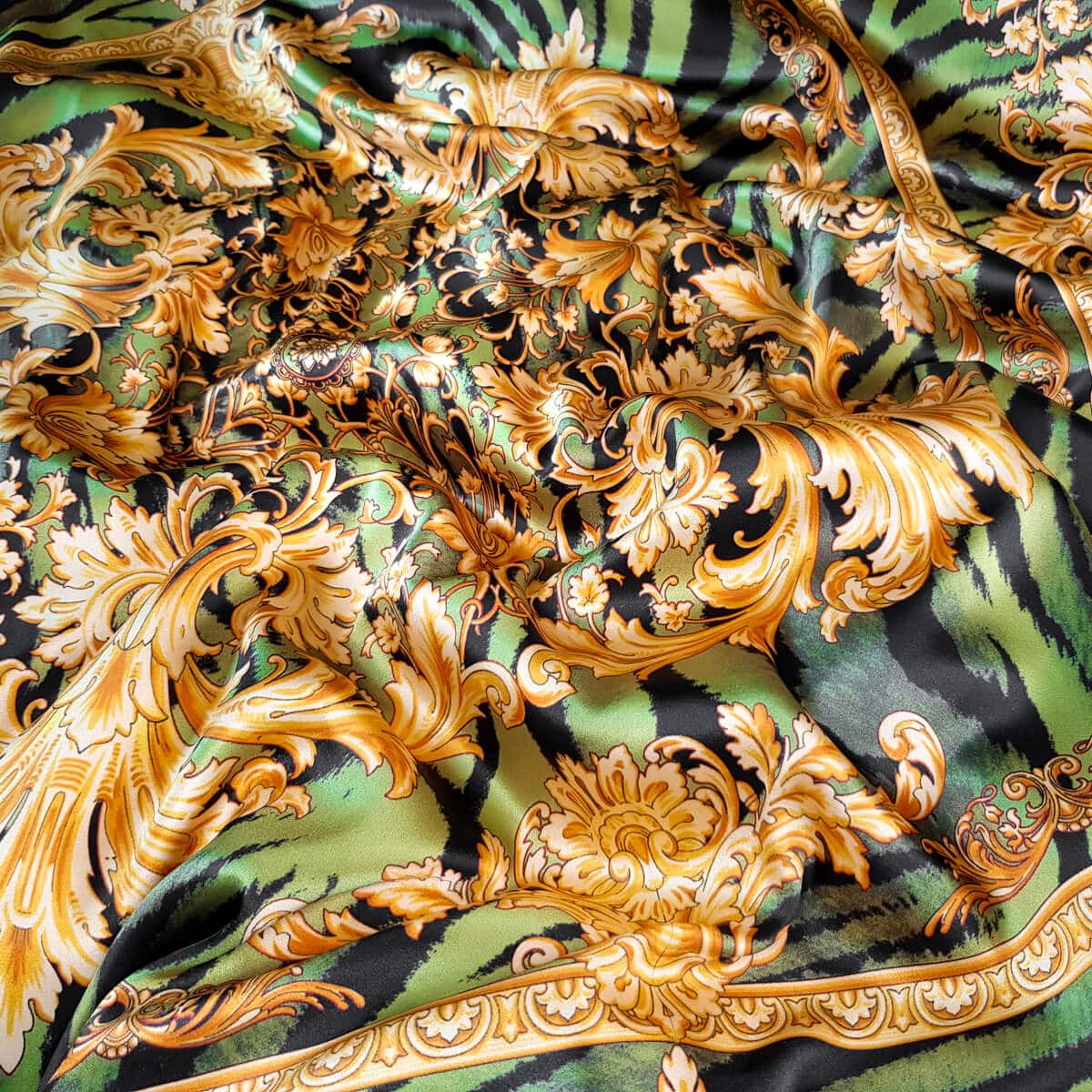 jedwab typ versace panel 140cm zebra ornament zielony zlotyA