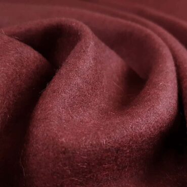 kaszmir bordowy naturalny material premium krotki wlosB
