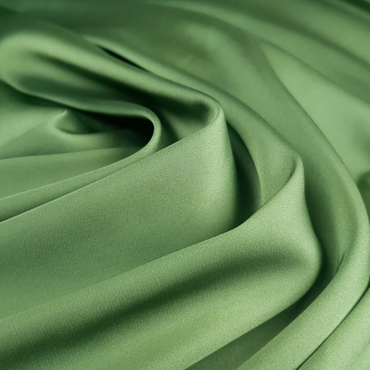 satyna trawiasta zielen elastyczna kryjaca poliesterB