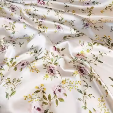 jedwab typ a feretti subtelne kwiaty perlowa bielB