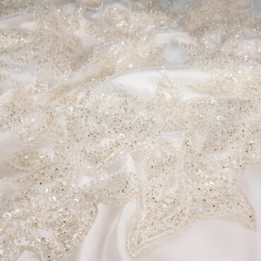koronka z koralikami wzor elie saab dymna bielA