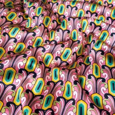 jedwab typ prada powtarzalne wzorki rozowy elastycznyA