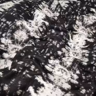 zwarta dzianina welniana we wzory kryjaca czarno-bialaA