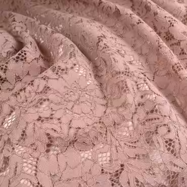 koronka material brudny roz kwiaty z pogrubiona niciaA