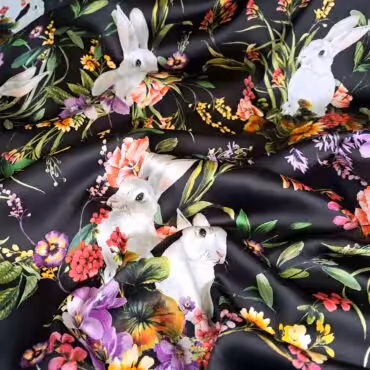 jedwab wzor dolce gabbana kroliki i kwiaty satynaA