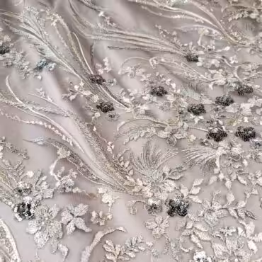 koronka z zakonczeniem luzno rozmieszczone kwiatyA