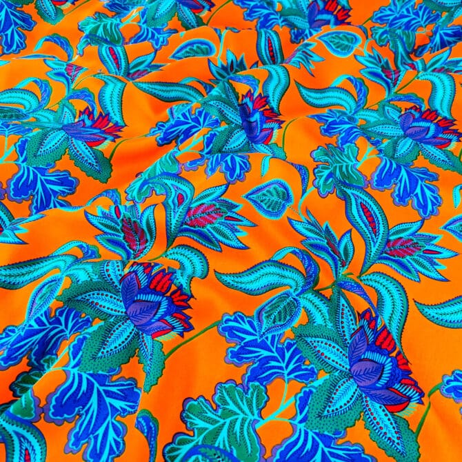 wiskoza sukienkowa w kwiaty pomarańczowa z niebieskimA