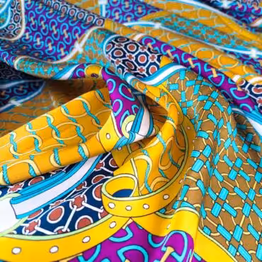 kolorowy jedwab naturalny patchwork z paskami satynaA