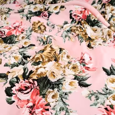 przewiewna tkanina w kwiaty cienka wiskoza rozowaA