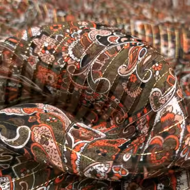 przezierny jedwab ze zlota nitka szyfon we wzoryB