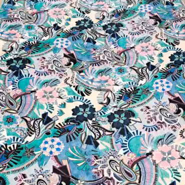 zwiewna wiskoza kolorowa duze wzory kwiaty paisleyB