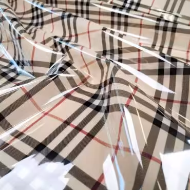 wodoodporny material foliowy wzor burberry krata odziezowyA