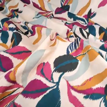 kremowa bawelna w kolorowe wzory z efektem malarskimA