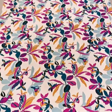 kremowa bawelna w kolorowe wzory z efektem malarskimB