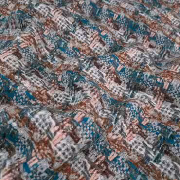 naturalna chanelka z welny 100% kolorowa niebieskiA