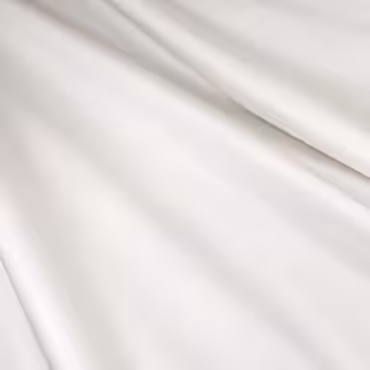 biala bawelna z polyskiem grubsza elastyczna nablyszczanaB