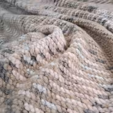 gruba dzianina welniana w krate bez jasny rozA