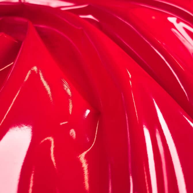czerwony lateks tkanina lakierowana elastycznaC