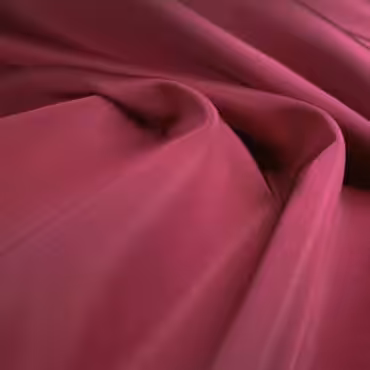 naturalna tafta jedwabna kryjaca jednolita zgaszona fuksjaA