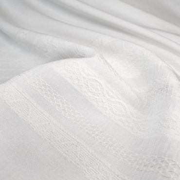 bawelna haftowana biala wzor pasy panel 81 cmA