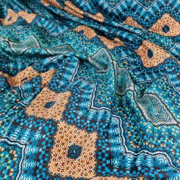 wiskoza we wzory zygzaki i romby niebieskaA