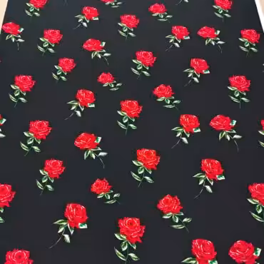 czarny jedwab w roze czerwone elastyczny matowyB