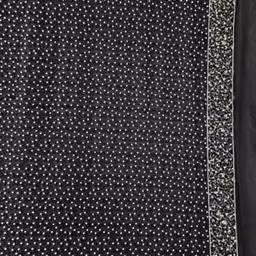 czarny tiul z koralikami i cekinami z bordiuraB