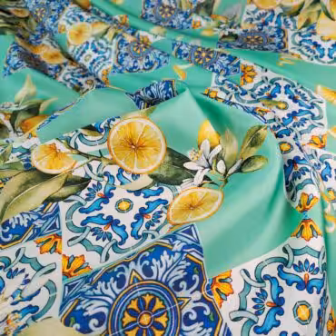 jedwab z wiskoza wzor kafle majolika i cytrynyA
