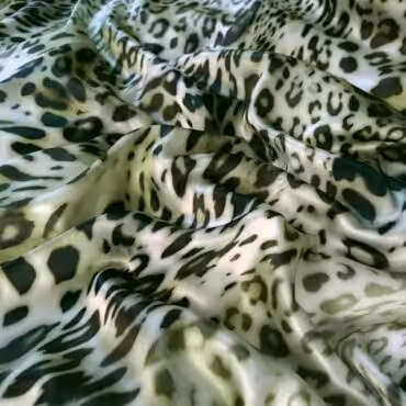 jedwab panterka zielona elastyczny satyna premiumA