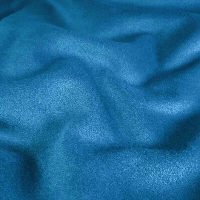 kaszmir niebieski plaszczowy z welna i alpaka miekkiD