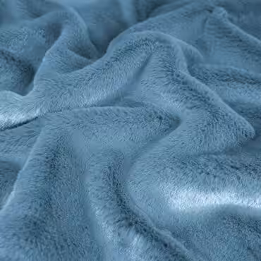 futro sztuczne z krotkim wlosem zgaszony niebieskiA