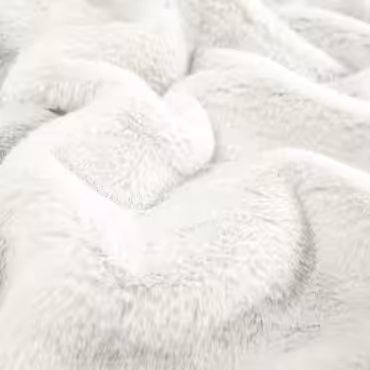 futro sztuczne biale smietankowe miekkie krotki wlosA