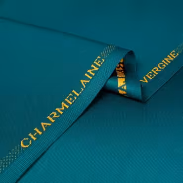 welna garniturowa z polyskiem niebieski morski charmelaineA