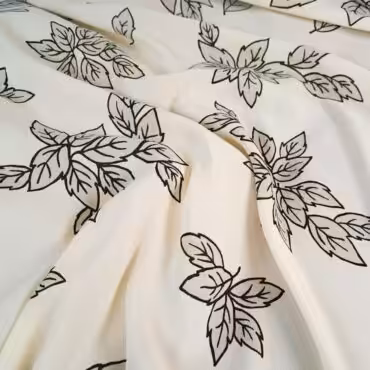 zorzeta poliestrowa kremowa w liscie szare z nuta szalwiiA