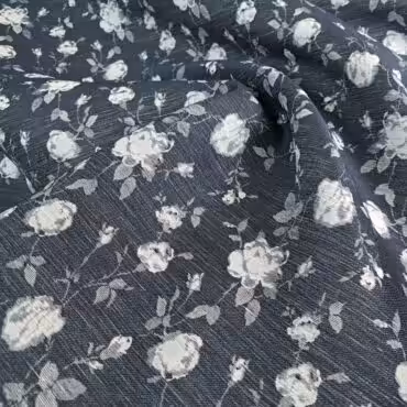żakard naturalny jeansowy w róże bawełna z jedwabiem