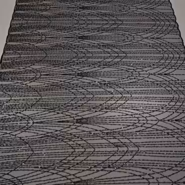 czarny tiul z koralikami i cekinami elastyczny pełna szerokość materiału