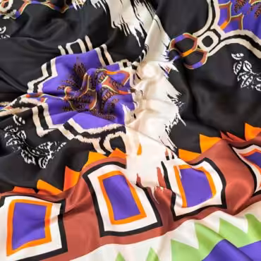 jedwab kolorowy wzór z borderem panel 195cm czarny