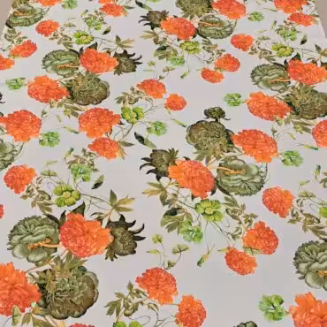 wiskozowy szyfon w piwonie pomarańczowe i zielone na białym tle pełna szerokość tkaniny