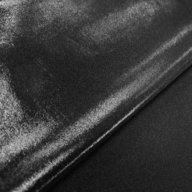 błyszcząca dzianina wieczorowa połysk metaliczny elastyczna czarna